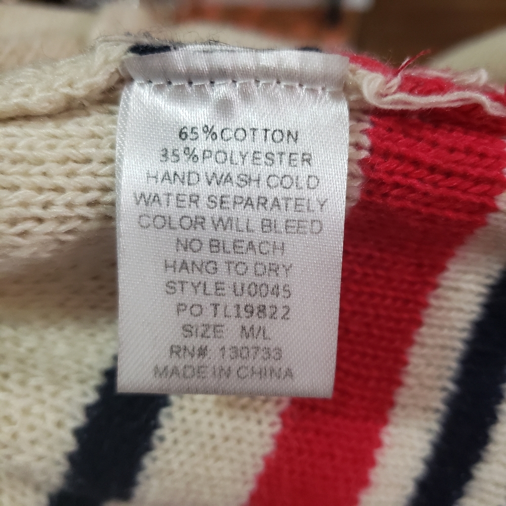 Umgee Aztec Print Shaw - image 4